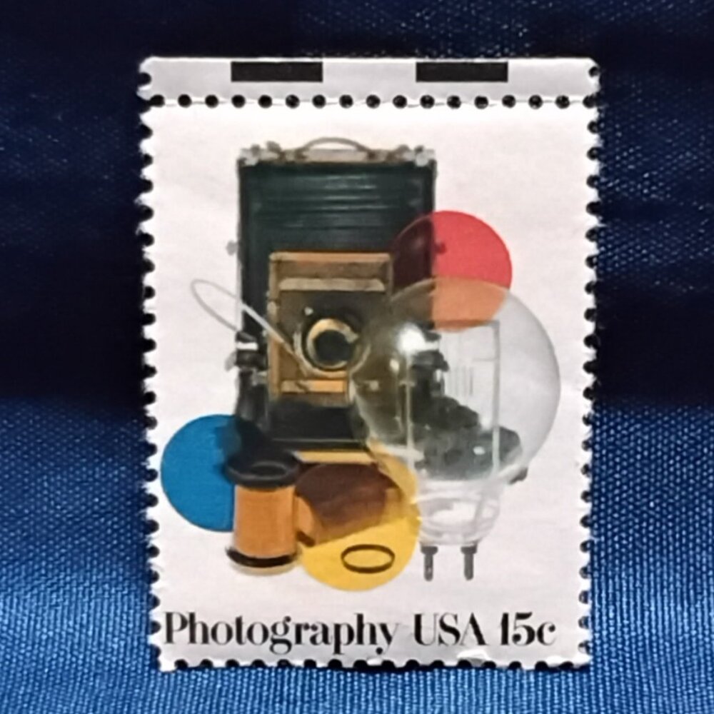 Uncirculated USA 1978 Photography 15 Cent Stamp!!